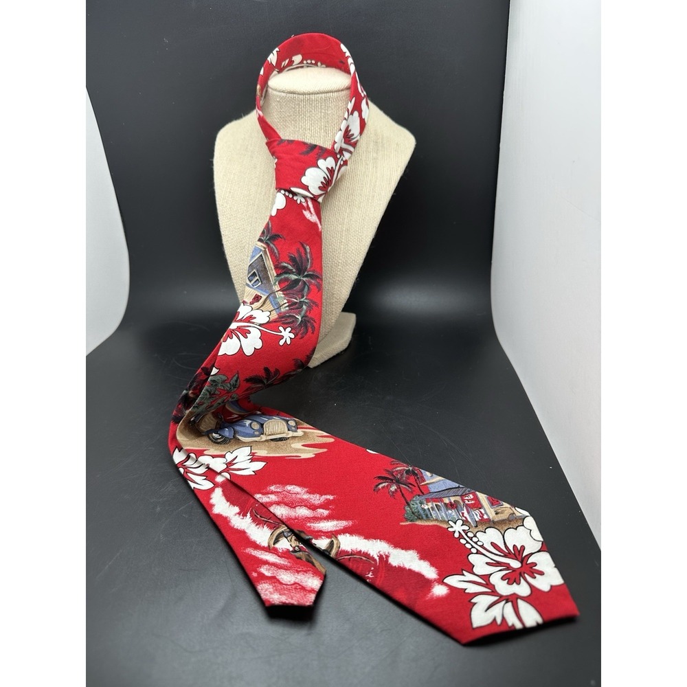 Hilo Hattie Hawaii Mens  Tie Red Tropical Multi Surfboard Palms‎ Buggy Necktie